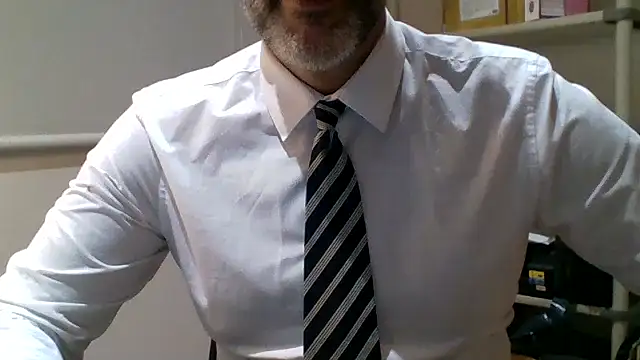 66MA69 online show from 3, 11, 2025