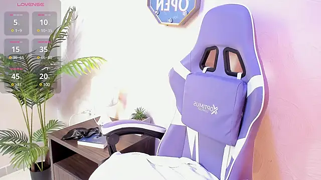 Snapshot of yeikafoxy chatting on 27, 2, 2025 yeikafoxy online show from 27, 2, 2025