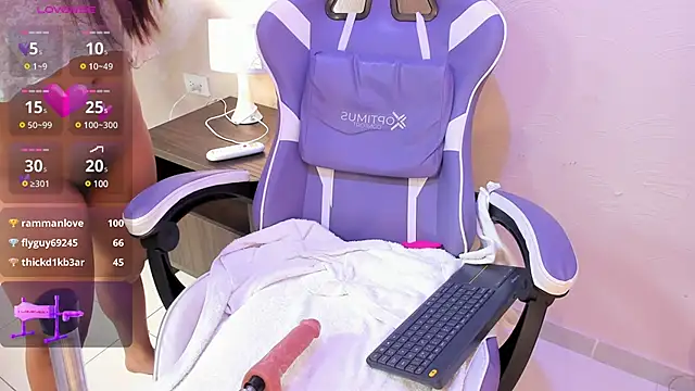 Snapshot of yeikafoxy chatting on 1, 3, 2025 yeikafoxy online show from 1, 3, 2025