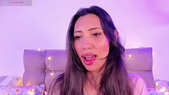 Miss veronicaa2 online show from 4, 2, 2025