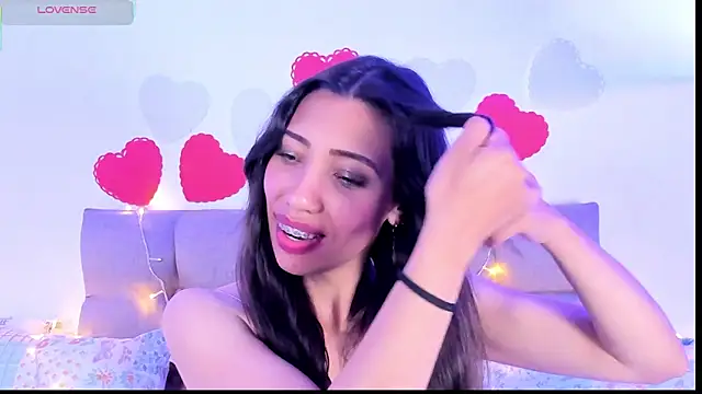 Miss veronicaa2 online show from 12, 2, 2025