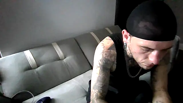 cruz815 online show from 25, 11, 2025