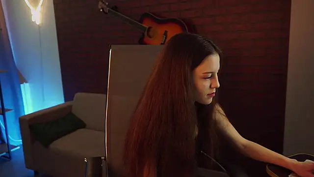 MilaStoyne online show from 18, 3, 2025