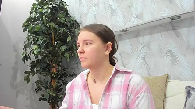 Snapshot of Jenny_Jimmy chatting on 14, 7, 2026 Jenny Jimmy online show from 14, 7, 2026
