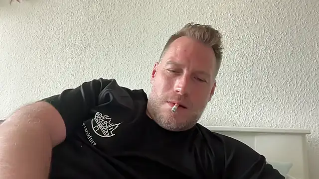 Christian87xxx online show from 6, 6, 2026