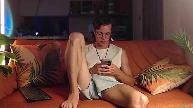 William Henry  online show from 17, 4, 2026