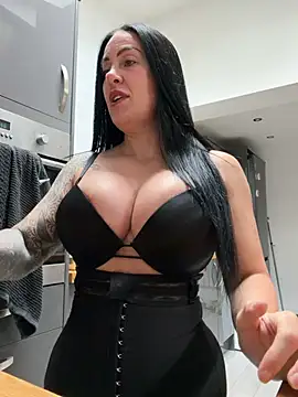 Snapshot of goddess-harper chatting on 27, 7, 2026 goddess-harper online show from 27, 7, 2026