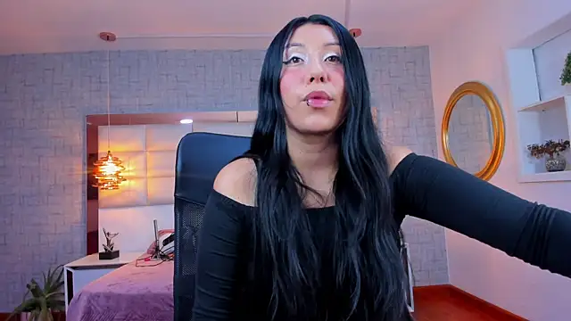 Snapshot of Nohemi_louse chatting on 1, 7, 2026 Nohemi louse online show from 1, 7, 2026