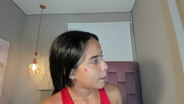 Snapshot of Roxy_Stonee chatting on 12, 5, 2026 Roxy Stonee online show from 12, 5, 2026