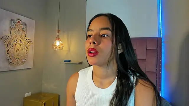 Snapshot of Roxy_Stonee chatting on 14, 5, 2026 Roxy Stonee online show from 14, 5, 2026