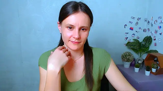 Snapshot of ValeriaHeart_ chatting on 4, 3, 2026 ValeriaHeart online show from 4, 3, 2026
