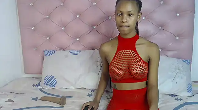 Snapshot of NikkyDangerr chatting on 14, 2, 2025 NikkyDangerr online show from 14, 2, 2025