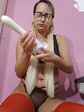 Mia RainX online show from 17, 6, 2026