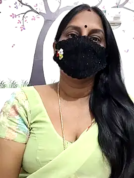 Snapshot of Tamil_Meera12 chatting on 4, 5, 2026 Tamil Meera12 online show from 4, 5, 2026