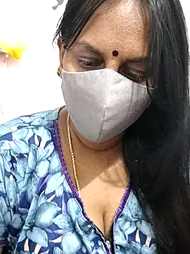 Snapshot of Tamil_Meera12 chatting on 28, 6, 2026 Tamil Meera12 online show from 28, 6, 2026
