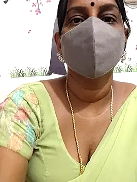 Snapshot of Tamil_Meera12 chatting on 3, 7, 2026 Tamil Meera12 online show from 3, 7, 2026