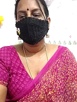 Snapshot of Tamil_Meera12 chatting on 7, 7, 2026 Tamil Meera12 online show from 7, 7, 2026