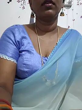 Snapshot of Tamil_Meera12 chatting on 16, 7, 2026 Tamil Meera12 online show from 16, 7, 2026