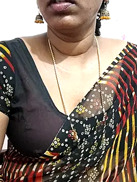 Snapshot of Tamil_Meera12 chatting on 30, 7, 2026 Tamil Meera12 online show from 30, 7, 2026