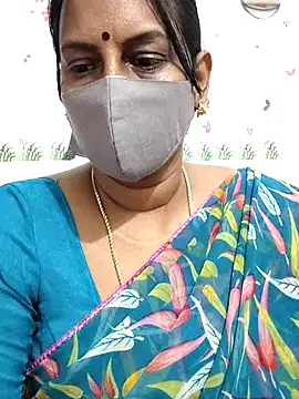 Snapshot of Tamil_Meera12 chatting on 5, 8, 2026 Tamil Meera12 online show from 5, 8, 2026