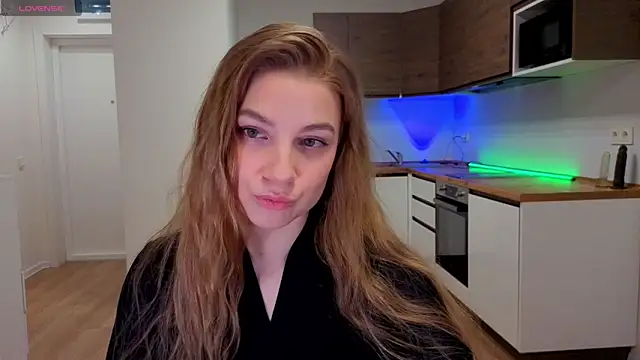 Enjoy everymoment  online show from 26, 3, 2026