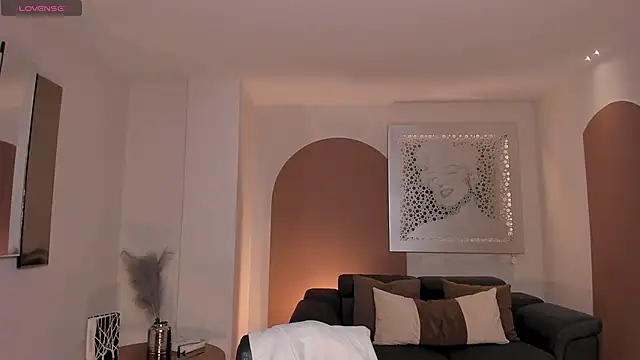 BeccaBaxter online show from 10, 4, 2026