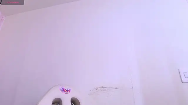 Raichell  online show from 11, 11, 2025