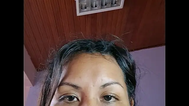 kyliebigboobs online show from 11, 11, 2025