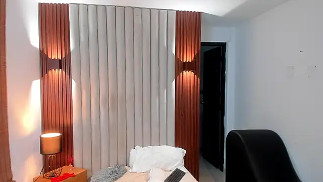 Justin mack online show from 27, 2, 2025