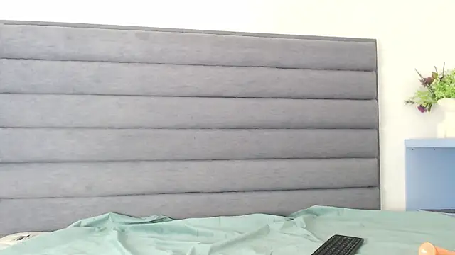 VioletMoon6 online show from 23, 2, 2025