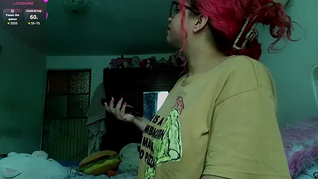 Snapshot of EstefyTabbo chatting on 1, 5, 2026 EstefyTabbo online show from 1, 5, 2026