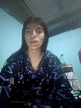 Snapshot of Ariell_Kieran chatting on 5, 5, 2026 Ariell Kieran online show from 5, 5, 2026