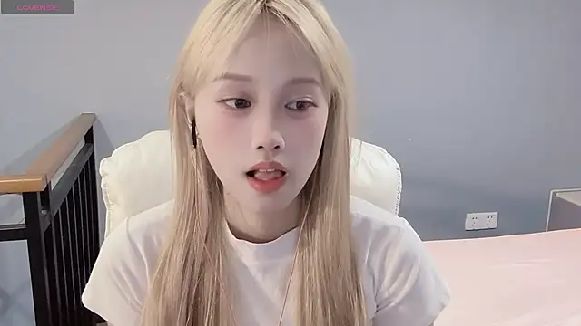 xunian71O online show from 14, 10, 2025