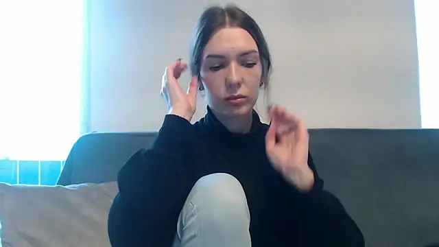 Snapshot of aurora_lust chatting on 3, 10, 2025 aurora lust online show from 3, 10, 2025