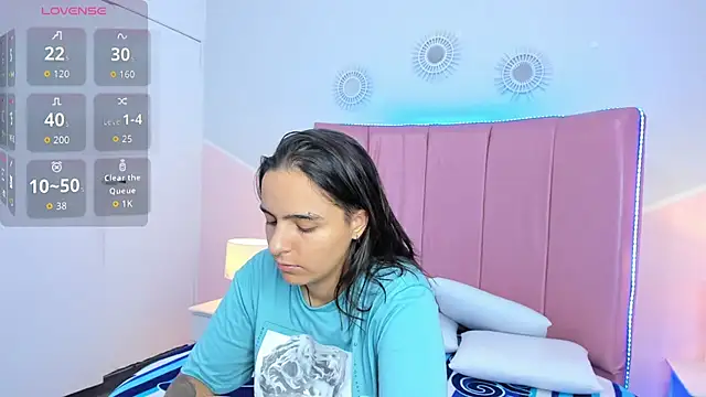 Liiam smith  online show from 29, 11, 2025