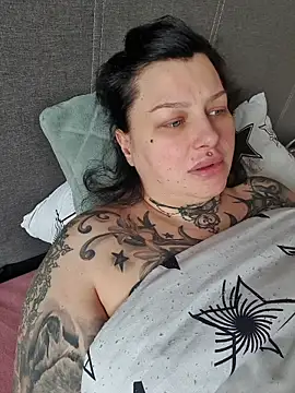 CannabisQueenn online show from 19, 3, 2026