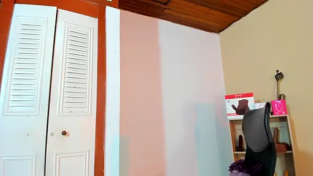 Snapshot of Violetta_0 chatting on 7, 2, 2026 Violetta 0 online show from 7, 2, 2026