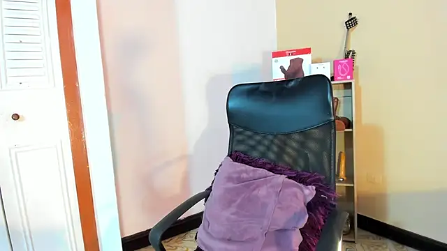 Snapshot of Violetta_0 chatting on 12, 2, 2026 Violetta 0 online show from 12, 2, 2026