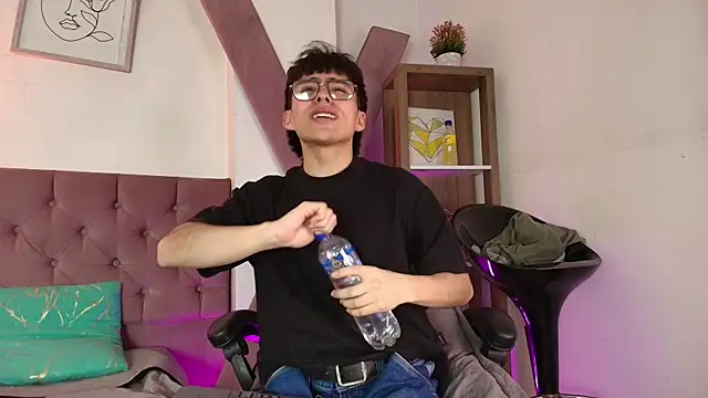 PepperTwink online show from 20, 11, 2025