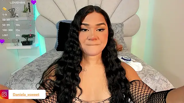 Danielaangelina online show from 5, 11, 2025