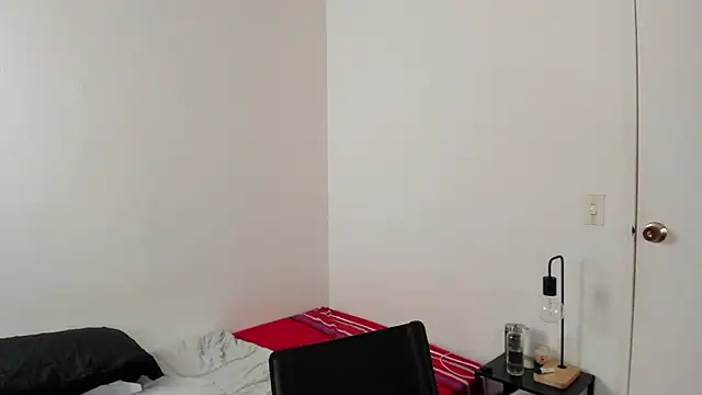 Mazikeen  18 online show from 17, 2, 2026