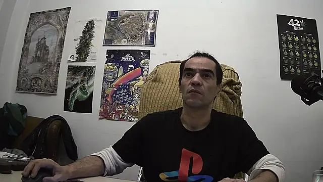 ReyDeBotones online show from 18, 4, 2026