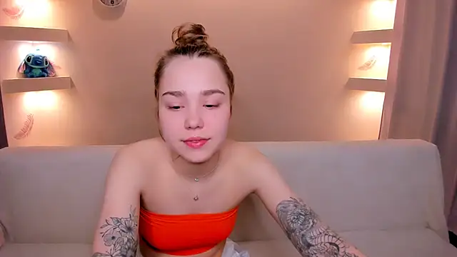 YourMegan online show from 8, 11, 2025