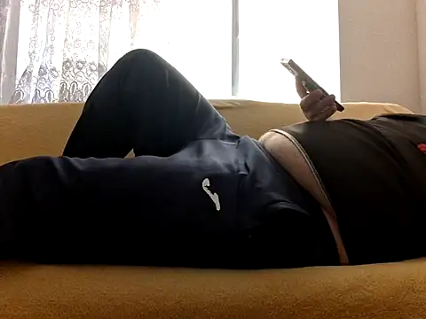 Snapshot of vitek1110 chatting on 18, 9, 2025 vitek1110 online show from 18, 9, 2025