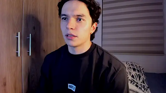 Snapshot of Mastrangelo_xxx chatting on 4, 2, 2026 Mastrangelo xxx online show from 4, 2, 2026