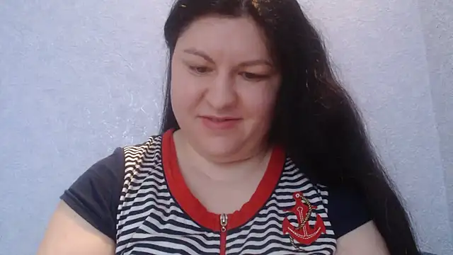 KiraSwee online show from 9, 1, 2026