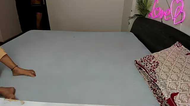 Snapshot of Queen_Couple chatting on 24, 9, 2025 Queen Couple online show from 24, 9, 2025