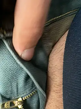 sark0606 online show from 11, 2, 2025