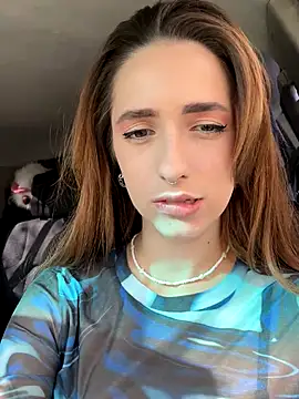 Maria Moonlight online show from 5, 11, 2025