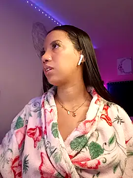 SallyWhitee online show from 7, 2, 2026